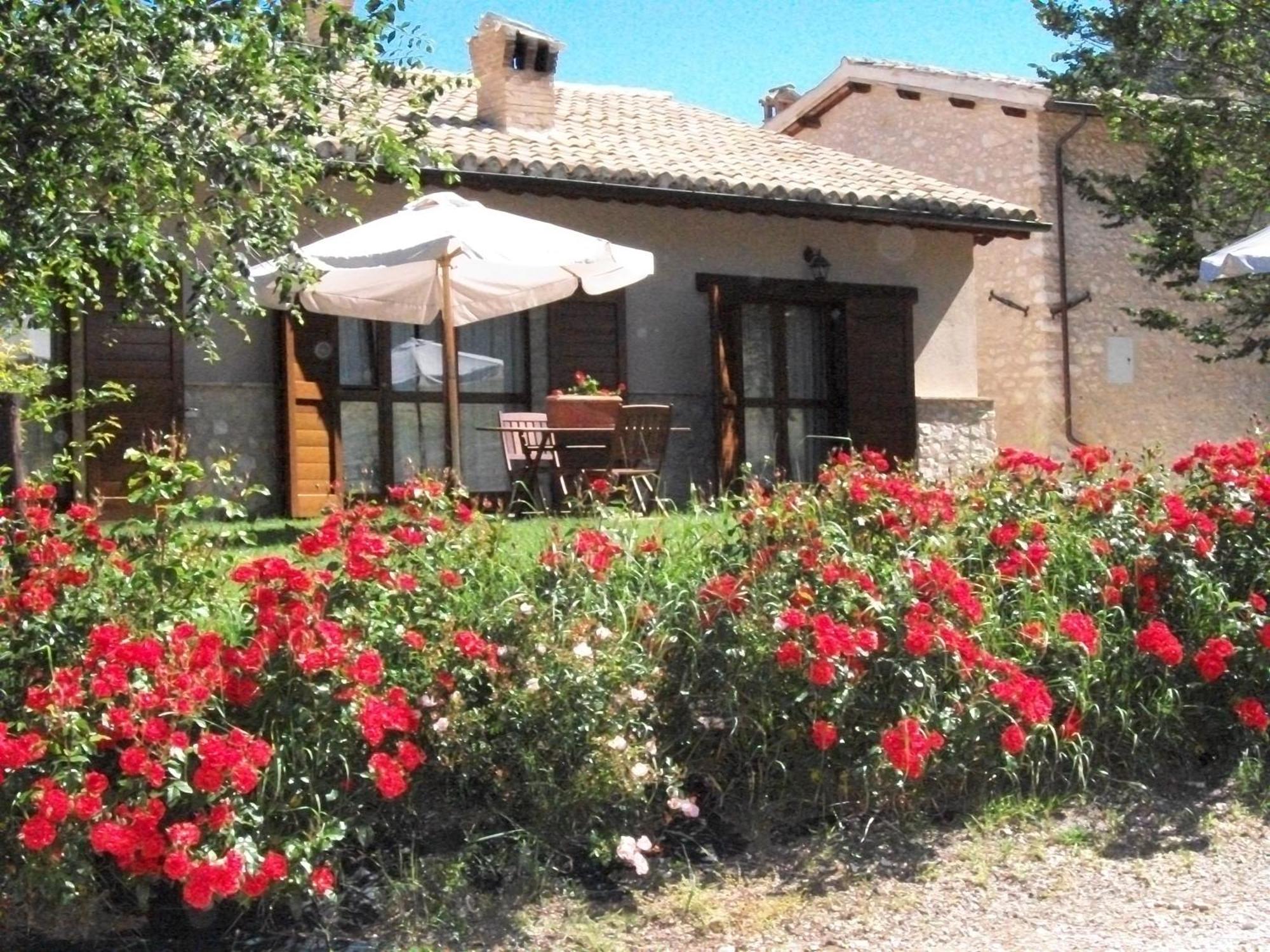 Agriturismo Il Casalino スポレート エクステリア 写真