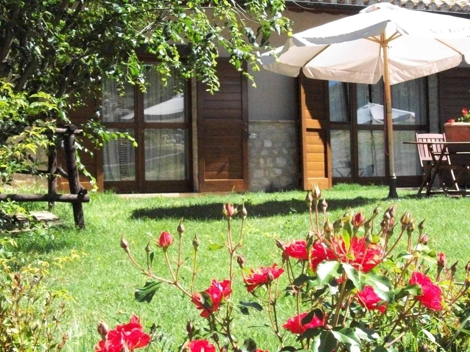 Agriturismo Il Casalino スポレート エクステリア 写真