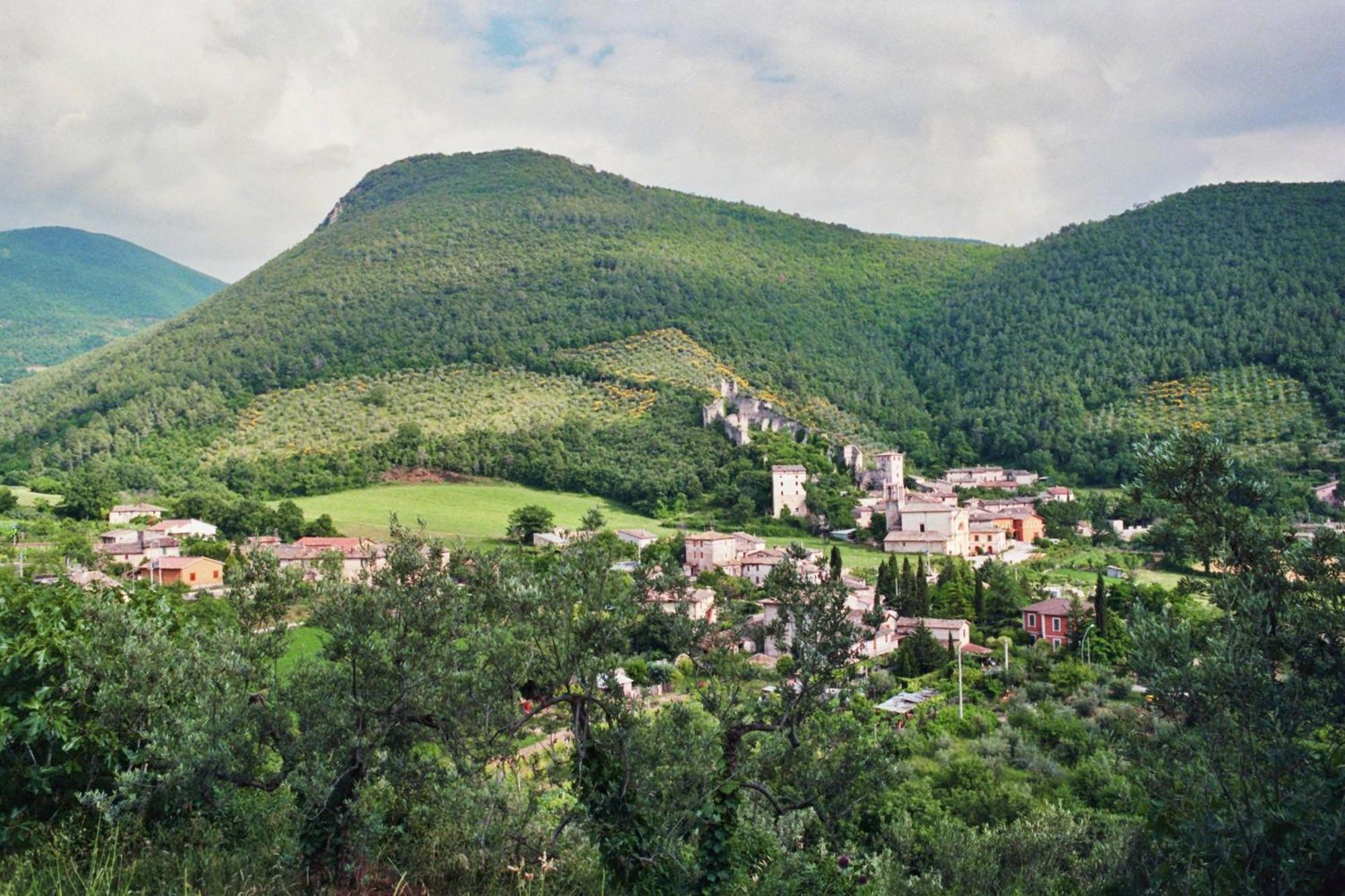 Agriturismo Il Casalino スポレート エクステリア 写真