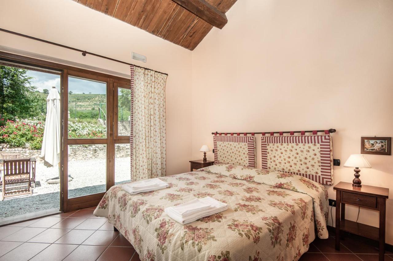 Agriturismo Il Casalino スポレート エクステリア 写真
