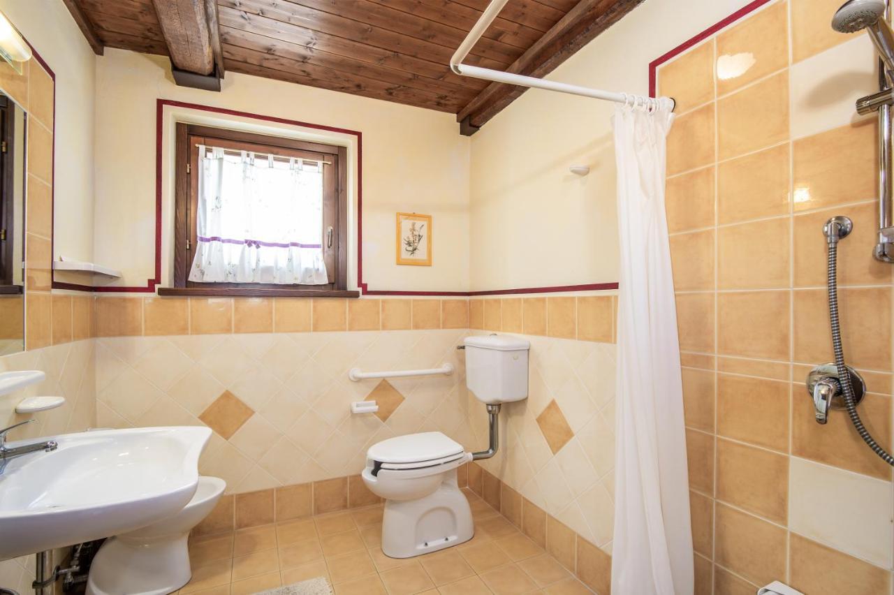 Agriturismo Il Casalino スポレート エクステリア 写真